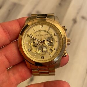 Michael kors runway watch